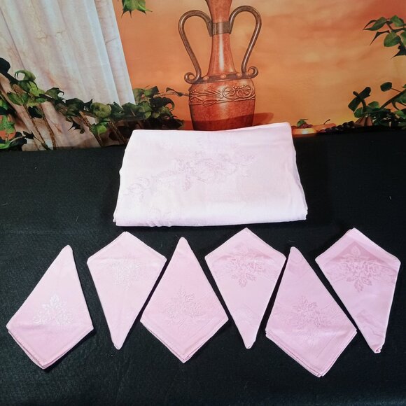 EUC: Vintage Damask Linen Blush Pink Tablecloth & 6 Napkins Dinining Set - Picture 2 of 4